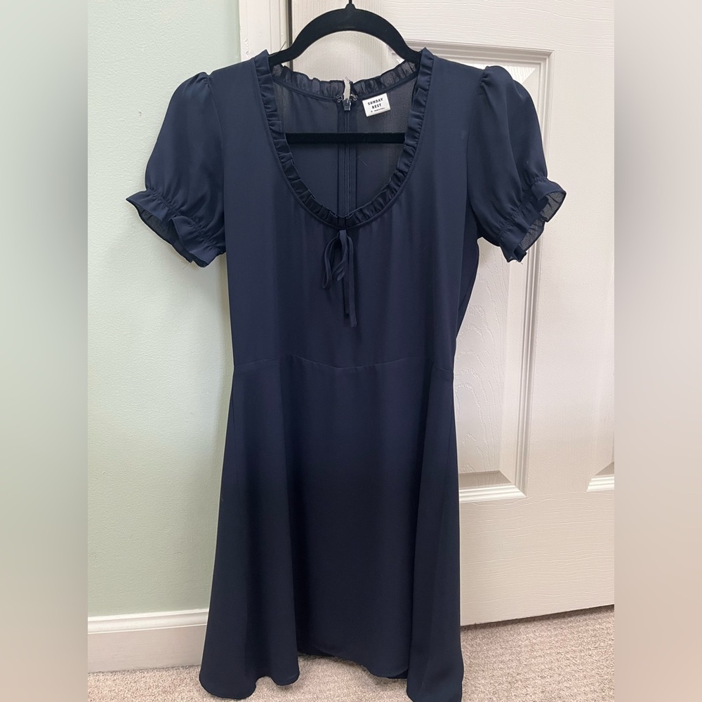 Aritzia Sunday Best Cher Dress size 0